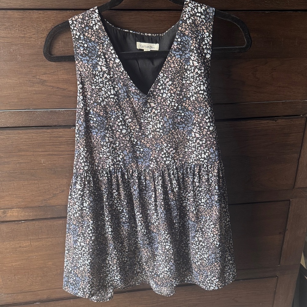 Cotton Bleu Floral Sleeveless blouse